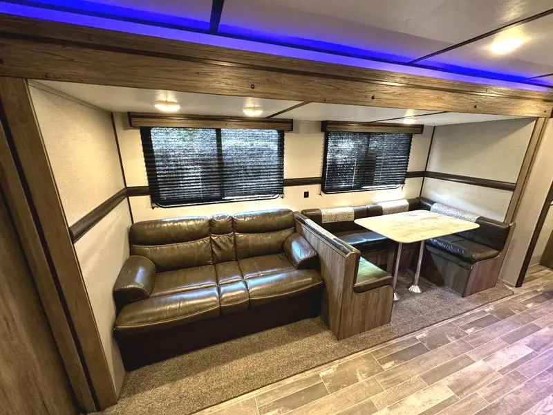 2020 Crossroads RV 280BH ZINGER thumbnail 24