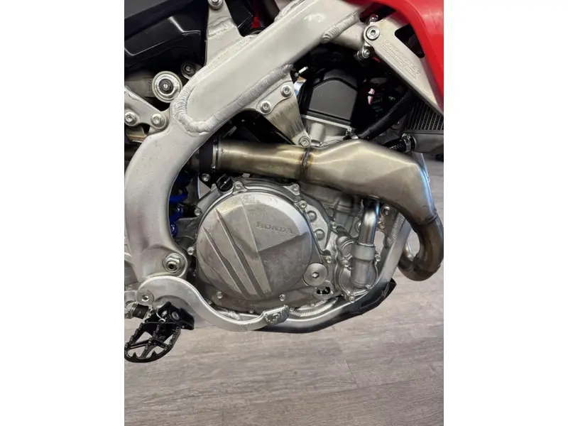 2026 Honda CRF450R thumbnail 9