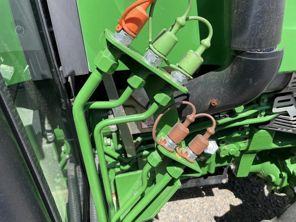 2017 John Deere 5100gn alt