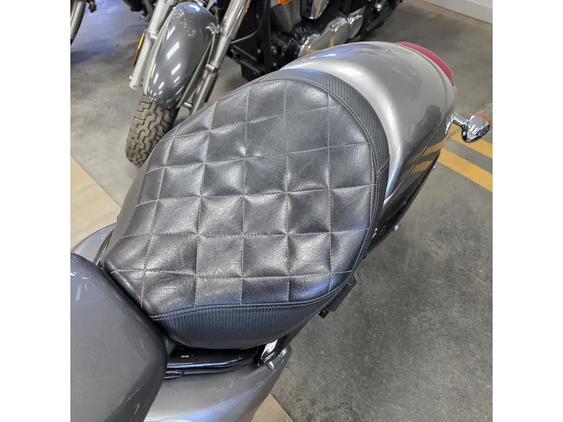 Suzuki Suzuki Boulevard M50 2017