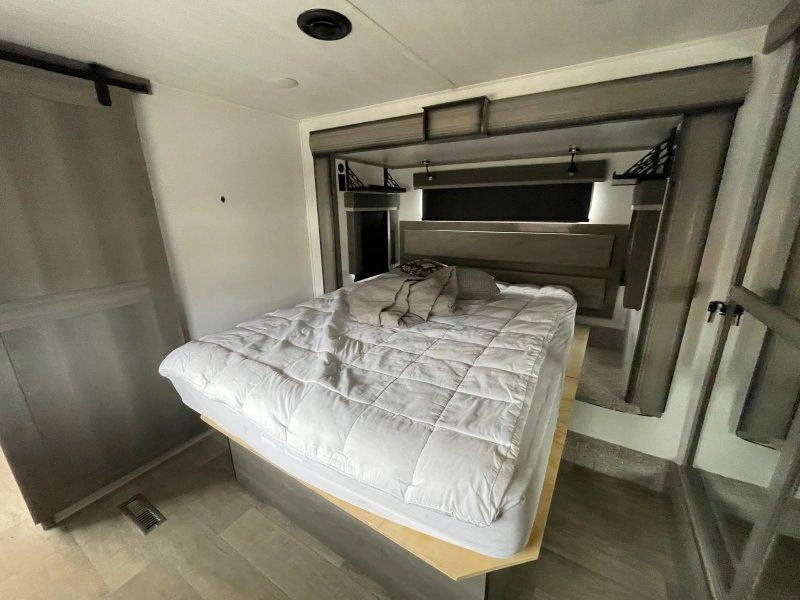 Keystone Rv Montana 3231ck 2022 alt