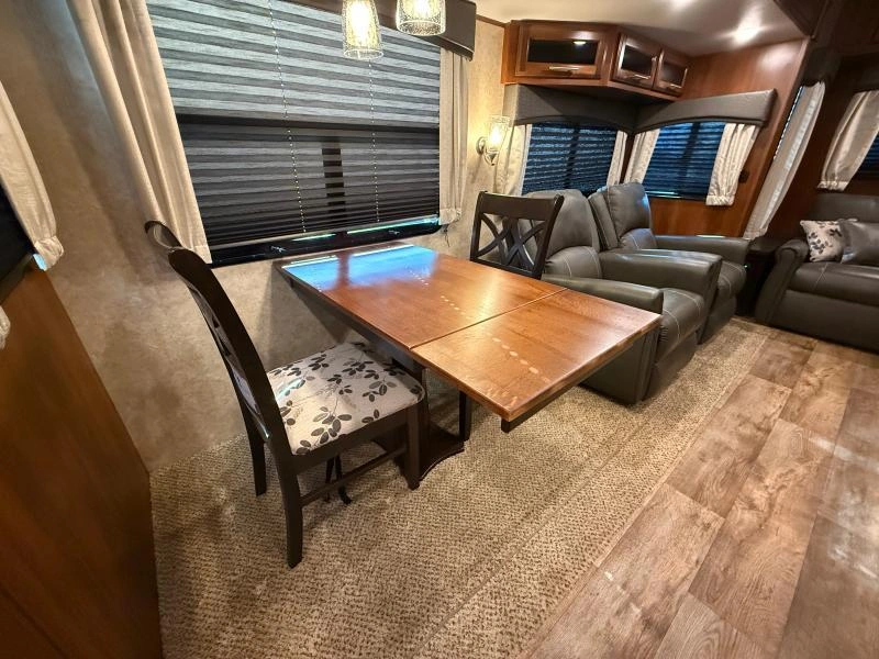 Jayco Eagle 305ckts 2018 alt