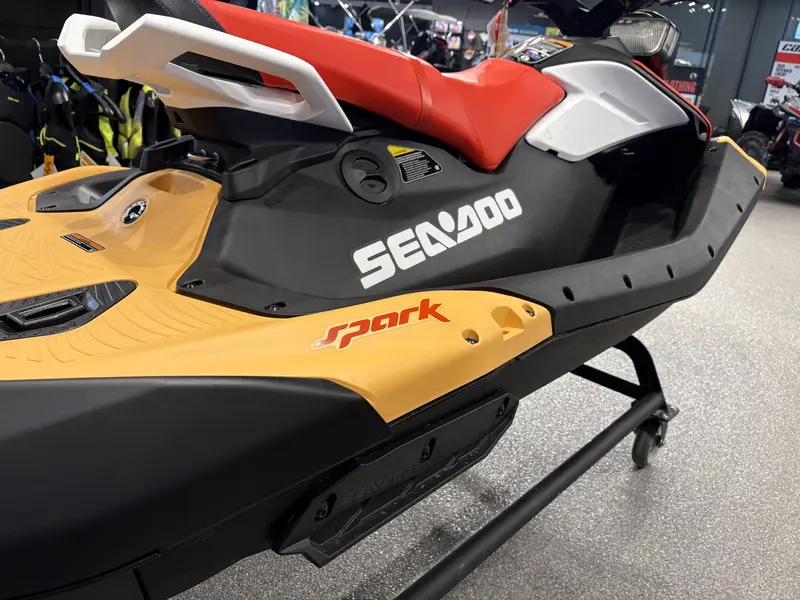 2026 Sea-Doo Spark for 3 Convenience Package (Sound System) thumbnail 13
