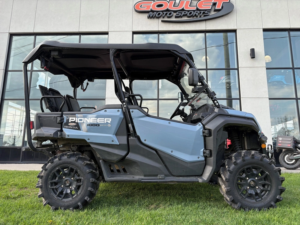 Honda Pioneer 1000 Deluxe 2200 Km 2024 alt