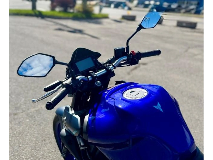 2023 Yamaha Mt-03 alt