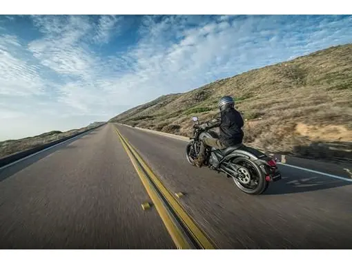 2025 Kawasaki VULCAN S CAFE thumbnail 5
