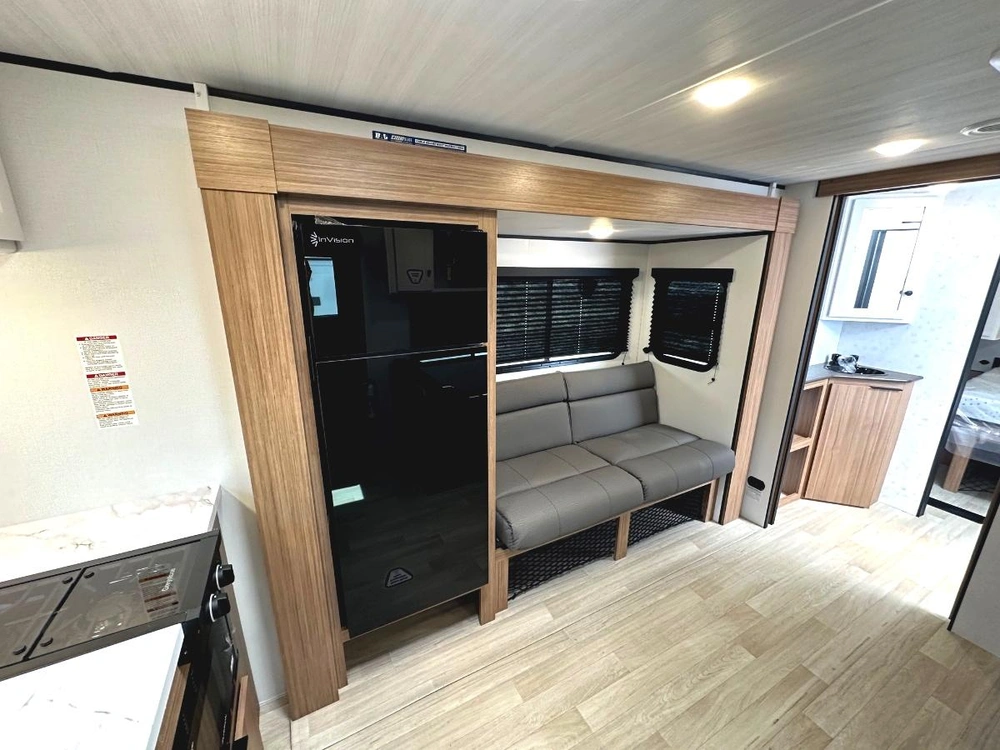 Keystone Rv Passport 210rkc 2026 alt