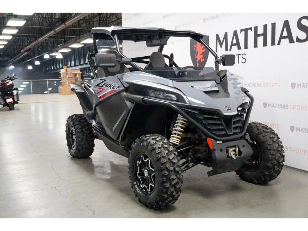 2022 Cfmoto Zforce 950 alt