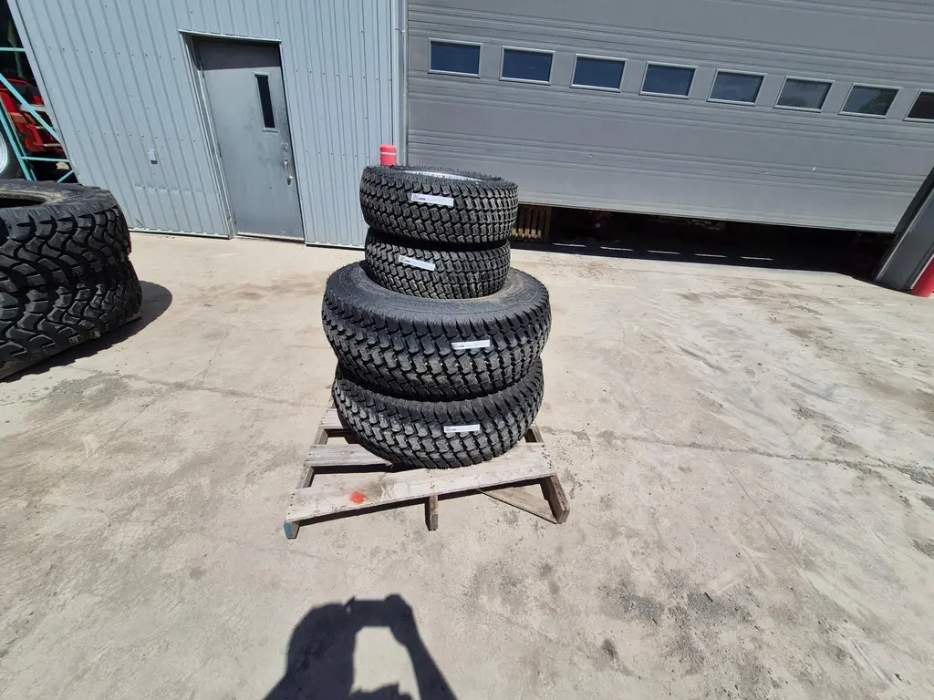 2023 TITAN 25X8.50-14 41X14.00-20