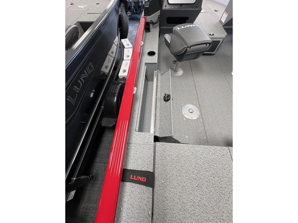 2025 Lund Boat Co 1775 Adventure Sport alt