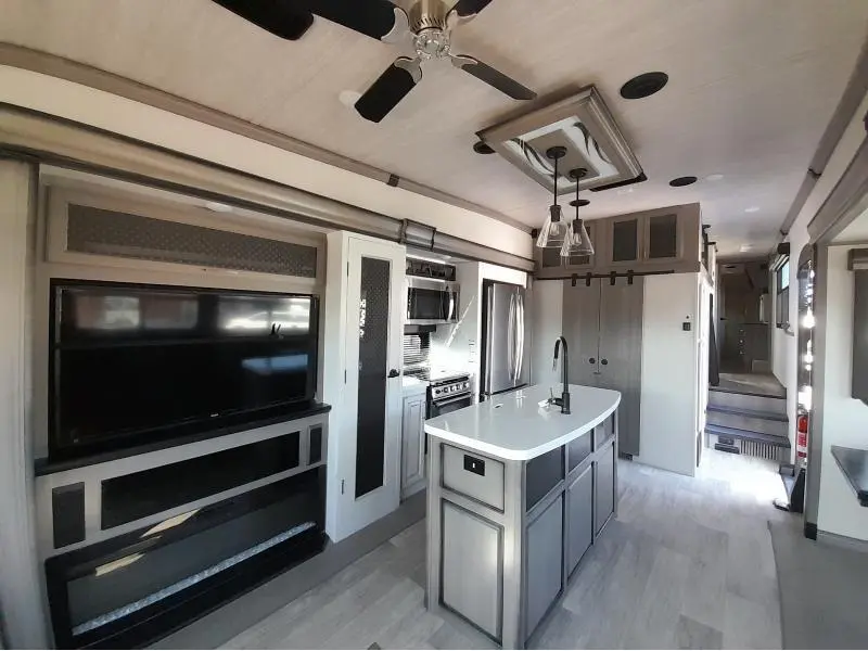 2021 Keystone RV Montana