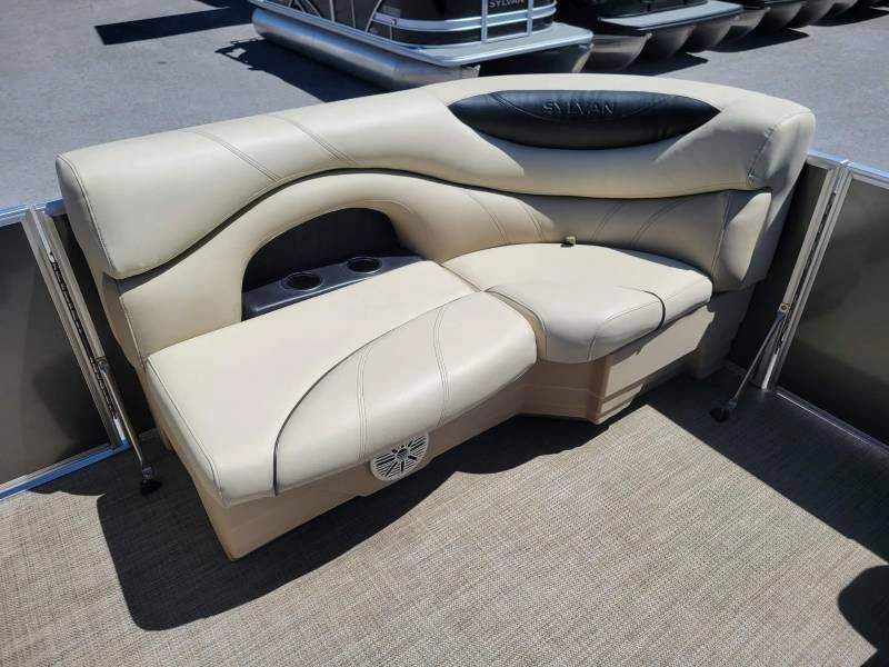 2019 Sylvan Mirage820 Gris alt