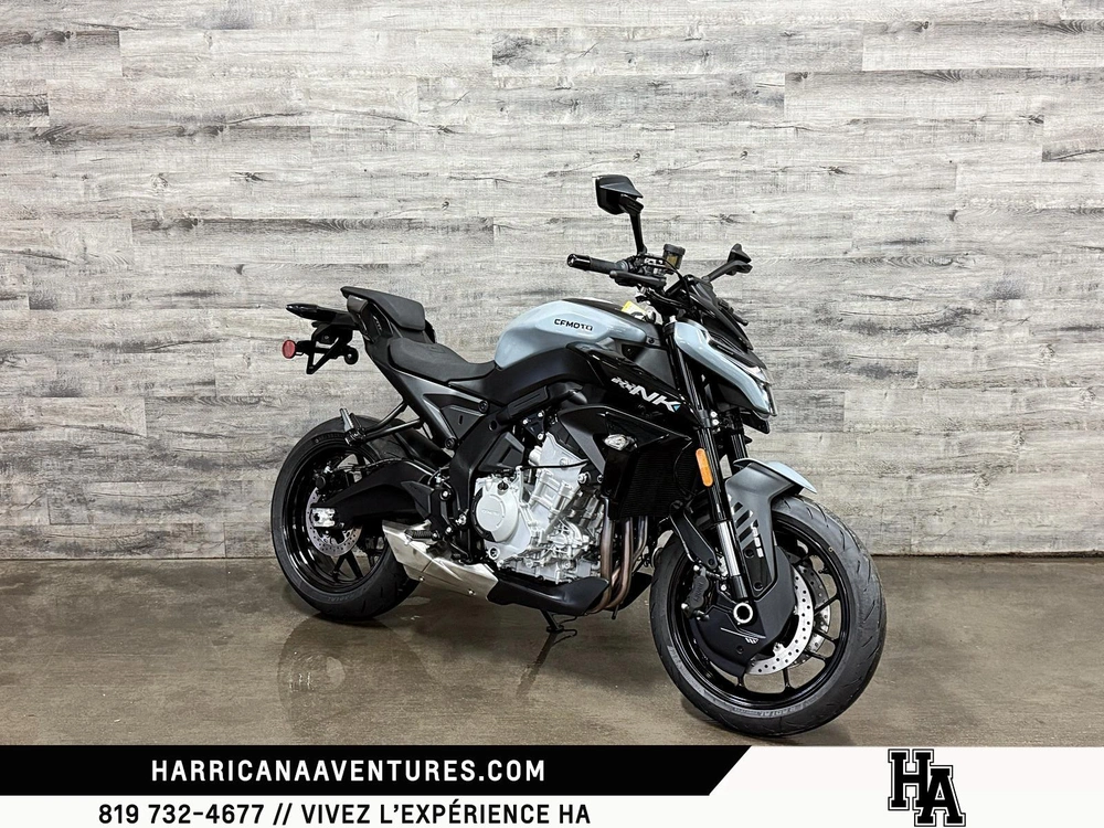 2026 Cfmoto 675nk Gris alt