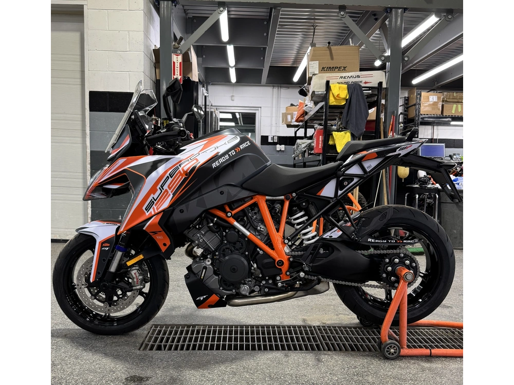 Ktm 1290 Duke Gt 2024 alt