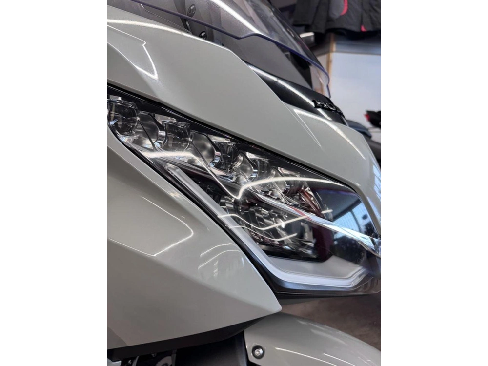 2026 Honda Gold Wing Tour alt