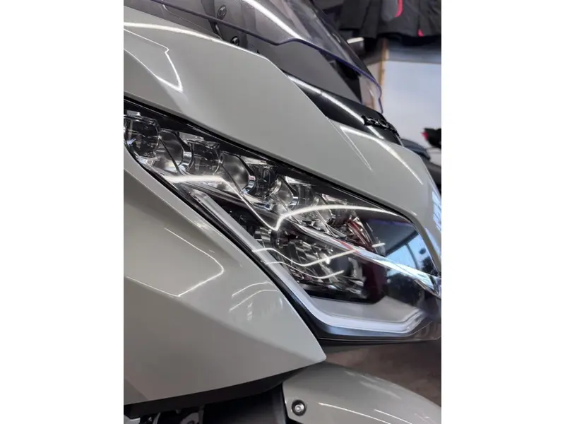 2026 Honda Gold Wing Tour thumbnail 7