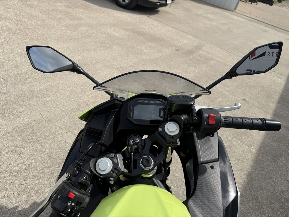 2026 Kawasaki Ninja 500 Abs alt