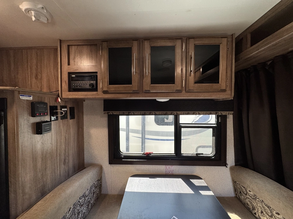 Jayco Jay Feather 17z 2018 alt
