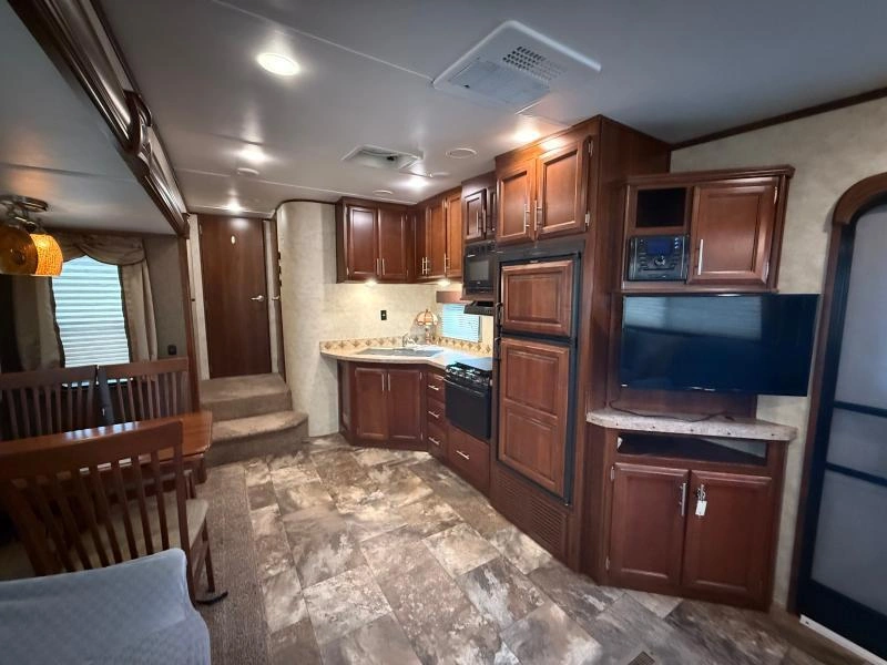 2015 Gulfstream Canyon Trail 27frld alt