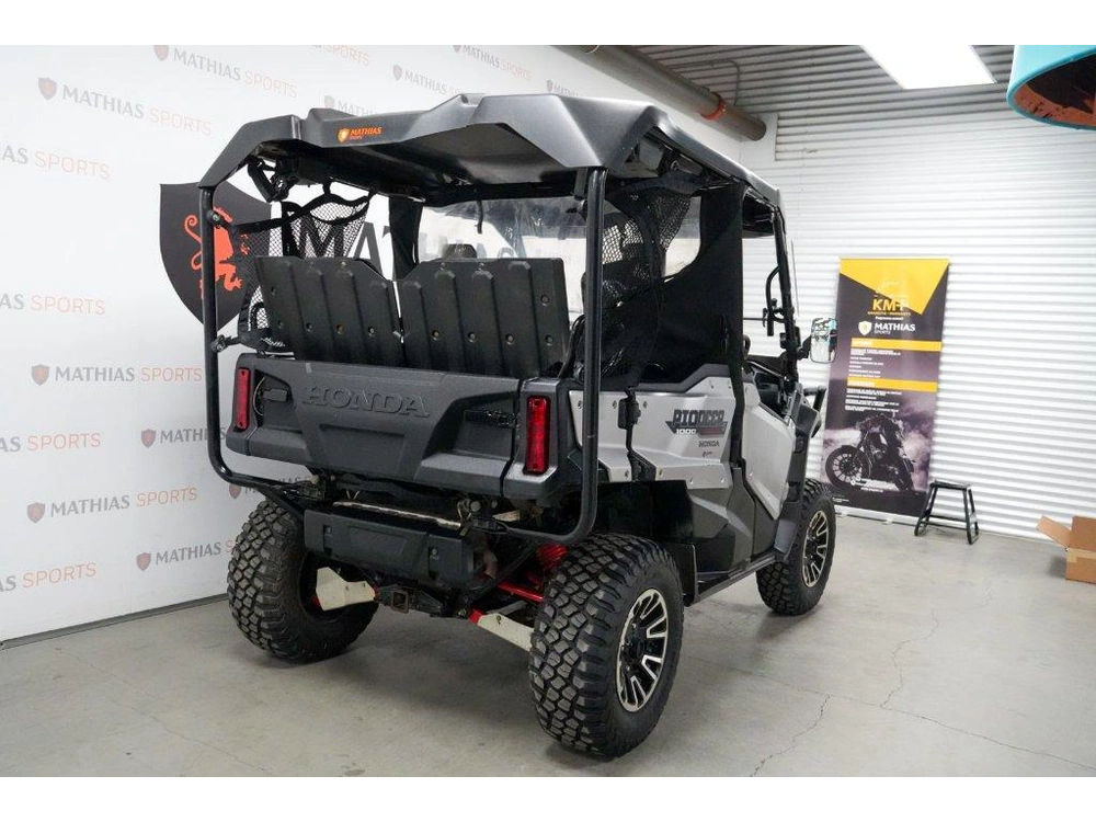 2019 Honda Pioneer 1000-5 Le alt