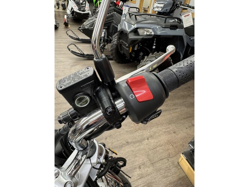 2025 Honda Monkey Abs alt