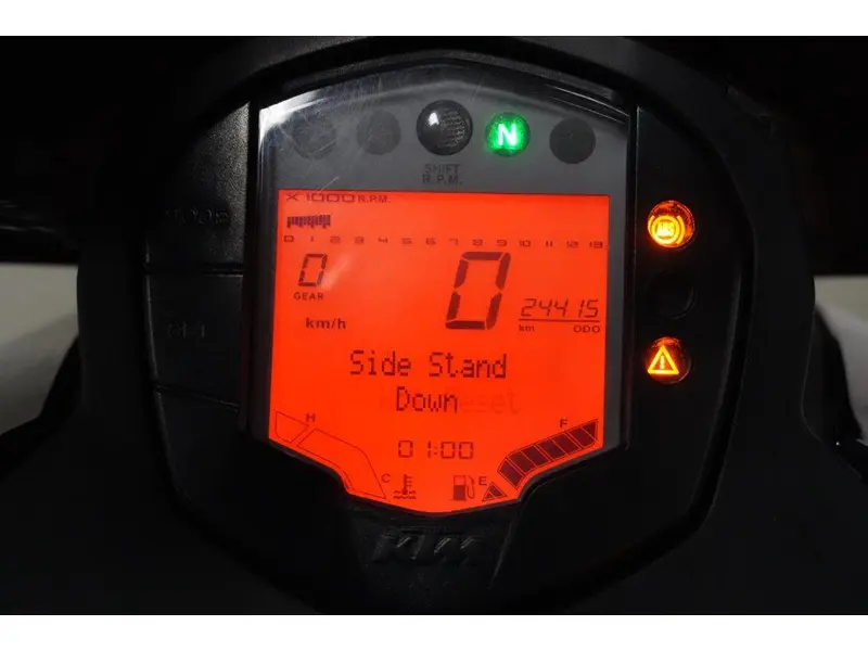2016 KTM 390 DUKE thumbnail 6