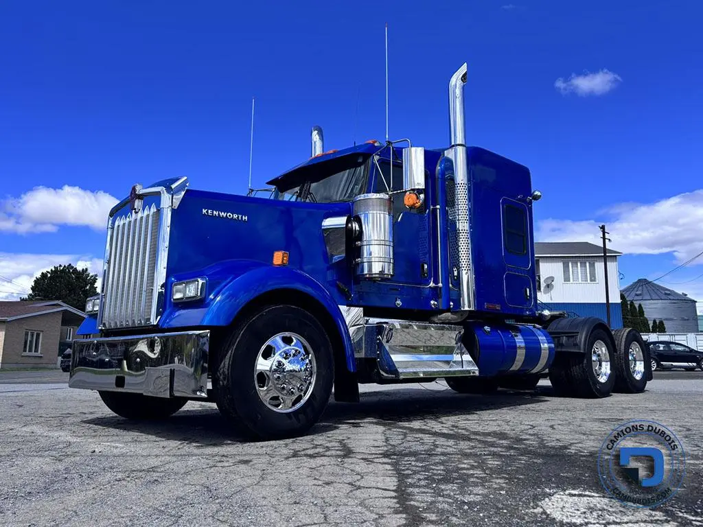 2024 Kenworth W900L - KENWORTH 100