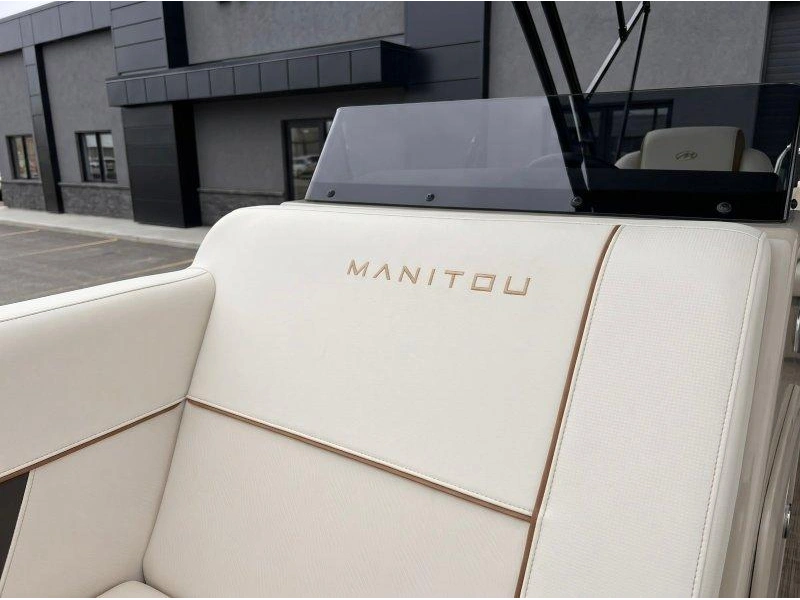 Manitou 24 Explore Navigator Stealthde 2025 alt