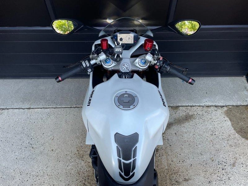 2021 Ducati Supersport S 950 alt