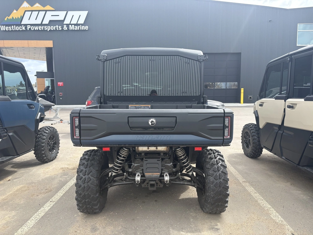 2026 Can-am Defender Limited Hd11 alt