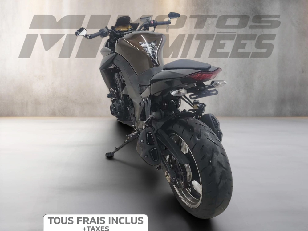 Kawasaki Z1000 2010 alt