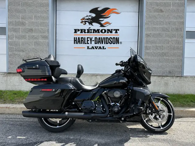 Harley-Davidson FLHXU Street Glide Ultra 2025