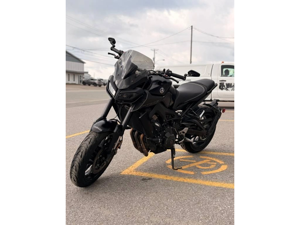 Yamaha Mt-09 2018 alt