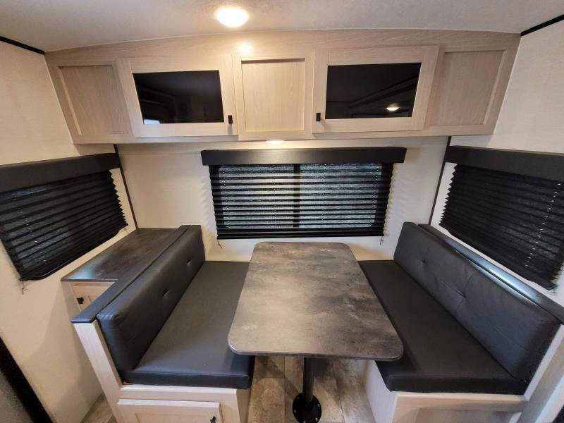 Coachmen Apex 213rds 2023 alt