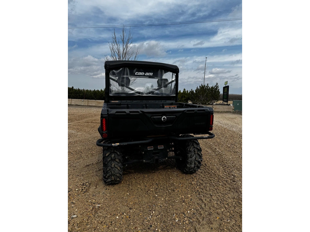 2024 Can-am Hd10 Xt alt