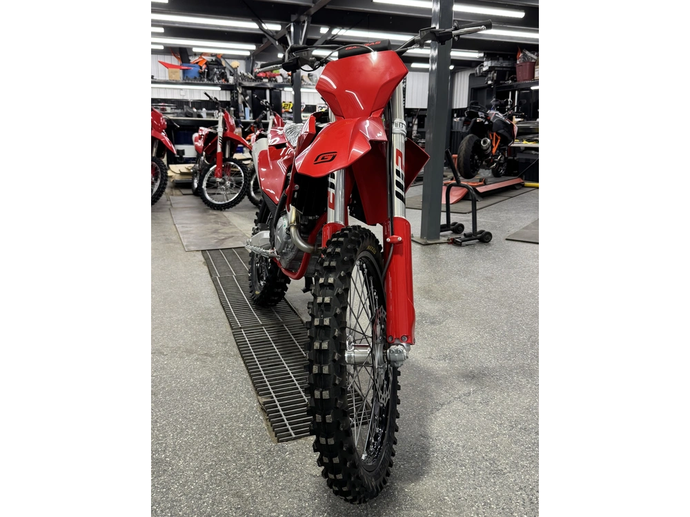 2026 Gasgas Mc 250f alt