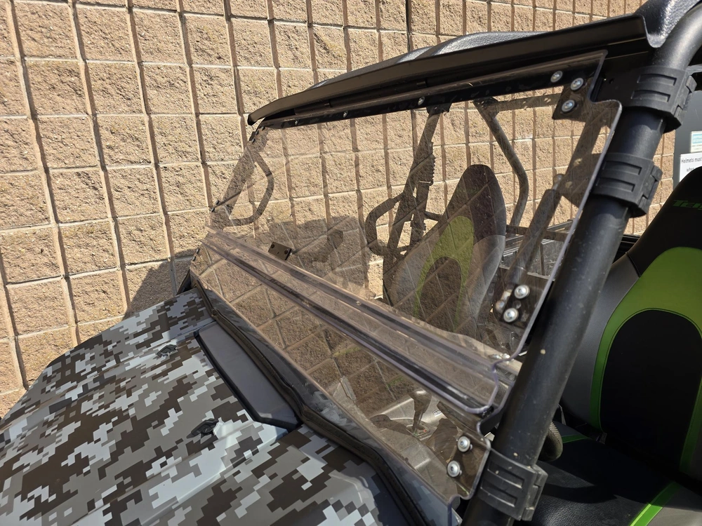 2019 Kawasaki Teryx Camo alt