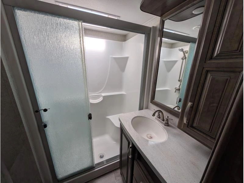 Keystone Rv Montana 3700lk 2019 alt