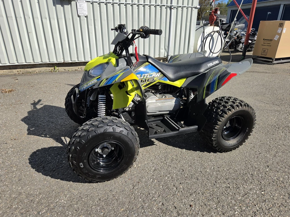 2021 Polaris Outlaw 90 Vtt Enfant 🎯 Vtt Enfant Impeccable Sécuritaire Débutant Quad Junior Fiable Facile Contrôle 🟢 alt