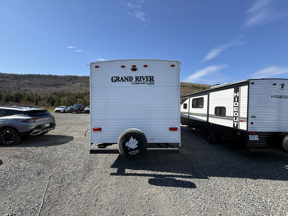 2021 Grand River 269bhs alt