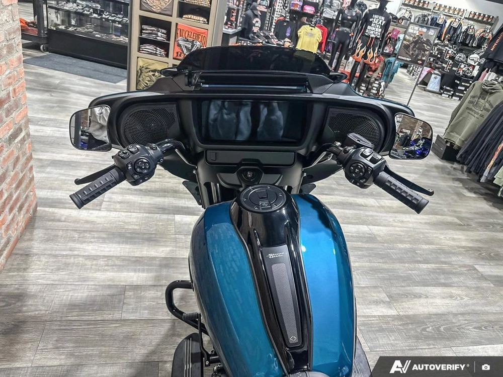 2026 Harley-davidson Street Glide alt