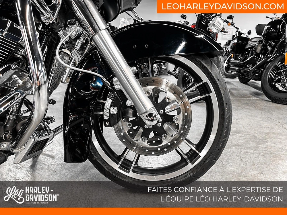Harley-davidson Fltrx Road Glide 2013 alt