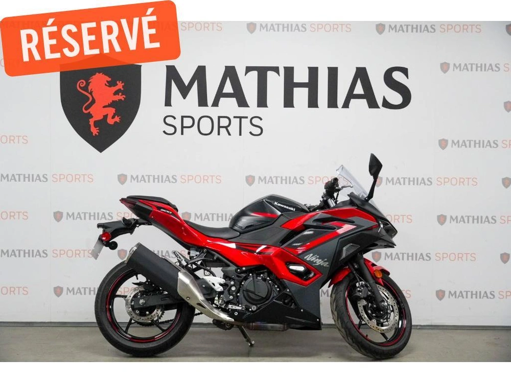 2024 Kawasaki Ninja 500 Se alt