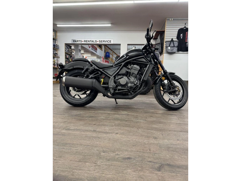 2026 Honda Rebel 1100 alt