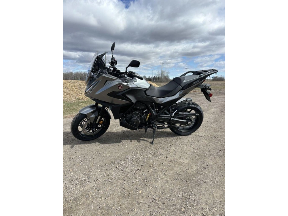 2026 Honda Nt1100 alt
