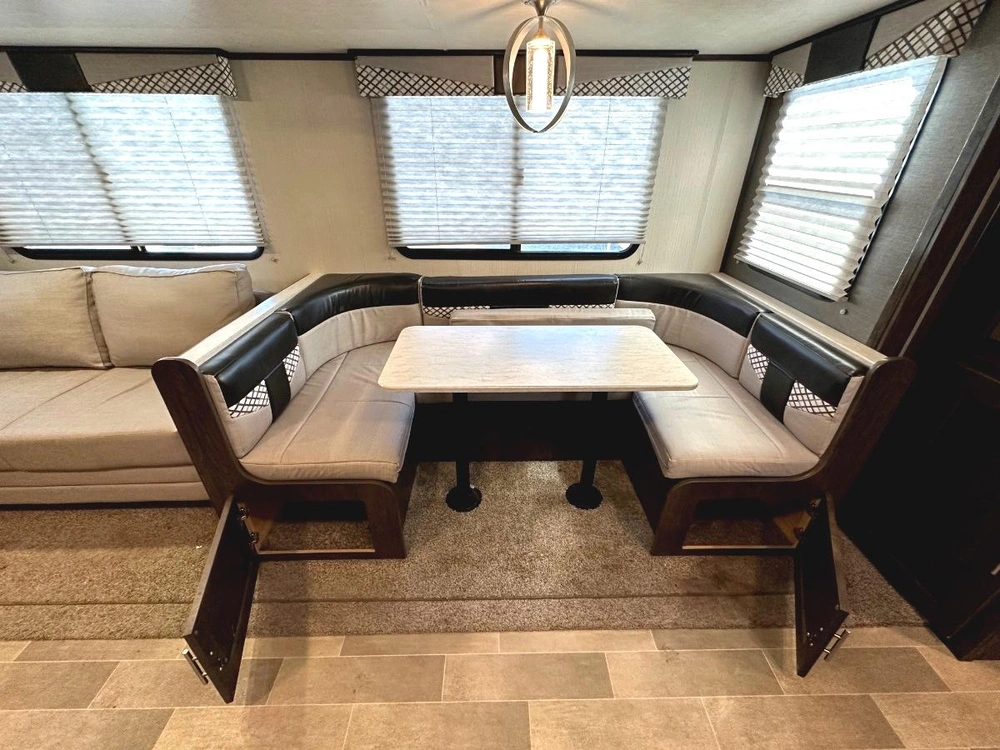 2020 Cruiser Rv Embrace El275 alt