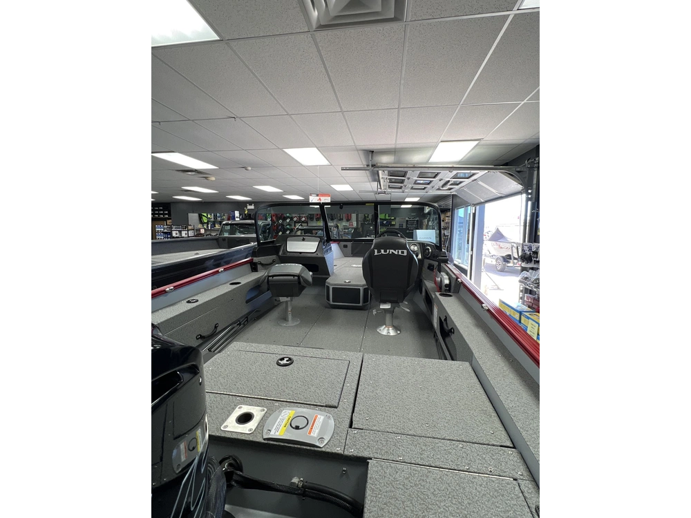 2025 Lund Boat Co 1775 Adventure Sport alt