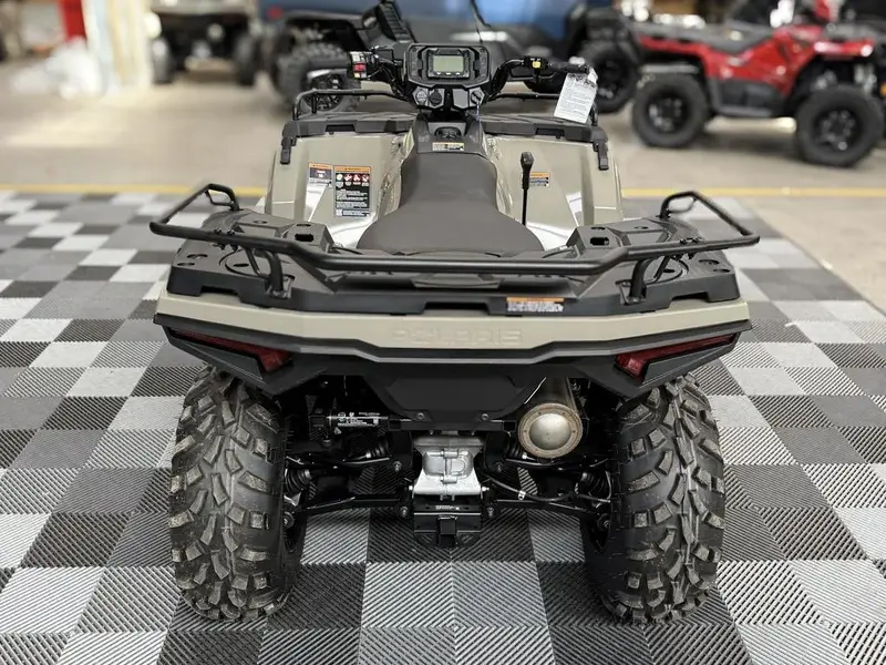 2026 Polaris Sportsman 570 Eps Desert Sand alt