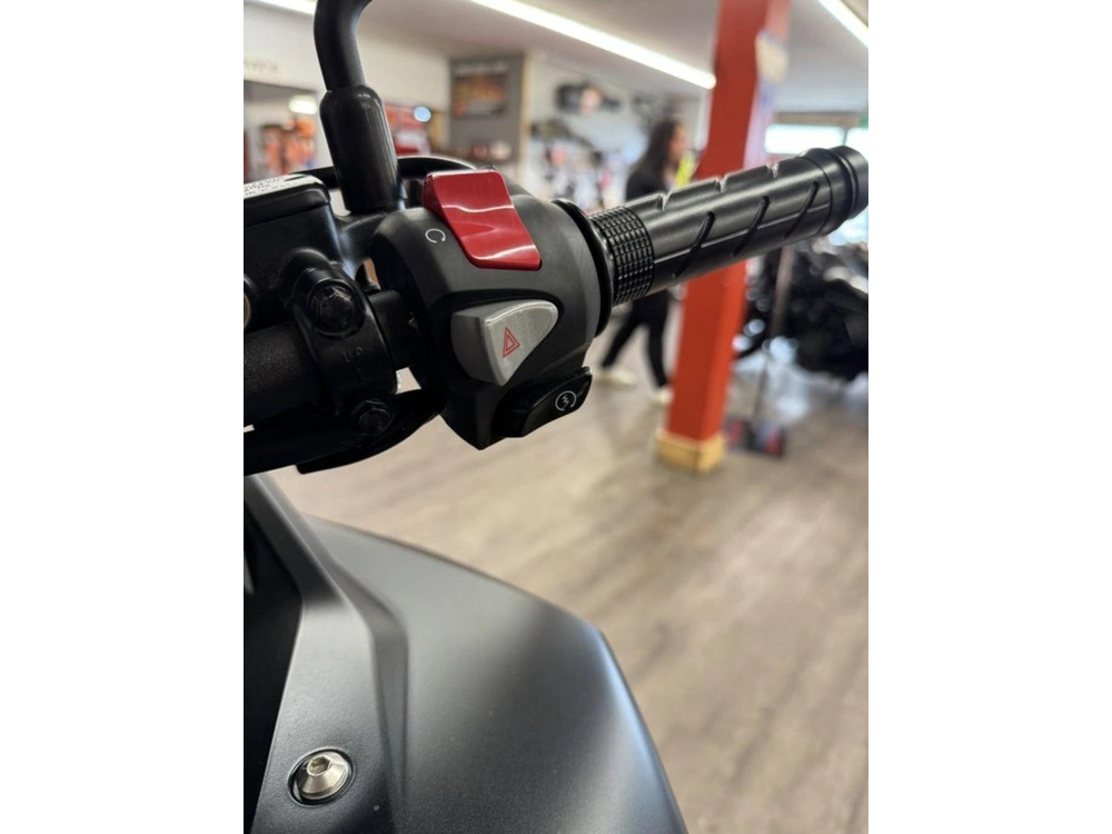 2025 Honda Nx500 alt