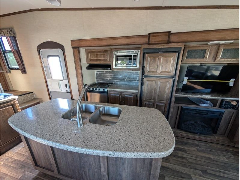 Keystone Rv Cougar 303rls 2016 alt